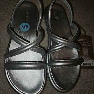 OluKai Metallic Women's Sandals